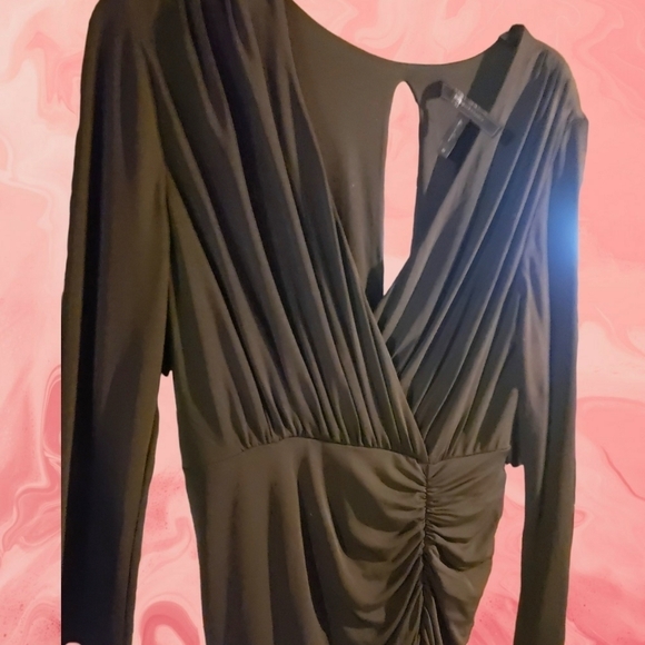 COPY - BCBG MAX AZRIA little black dress - Picture 3 of 5